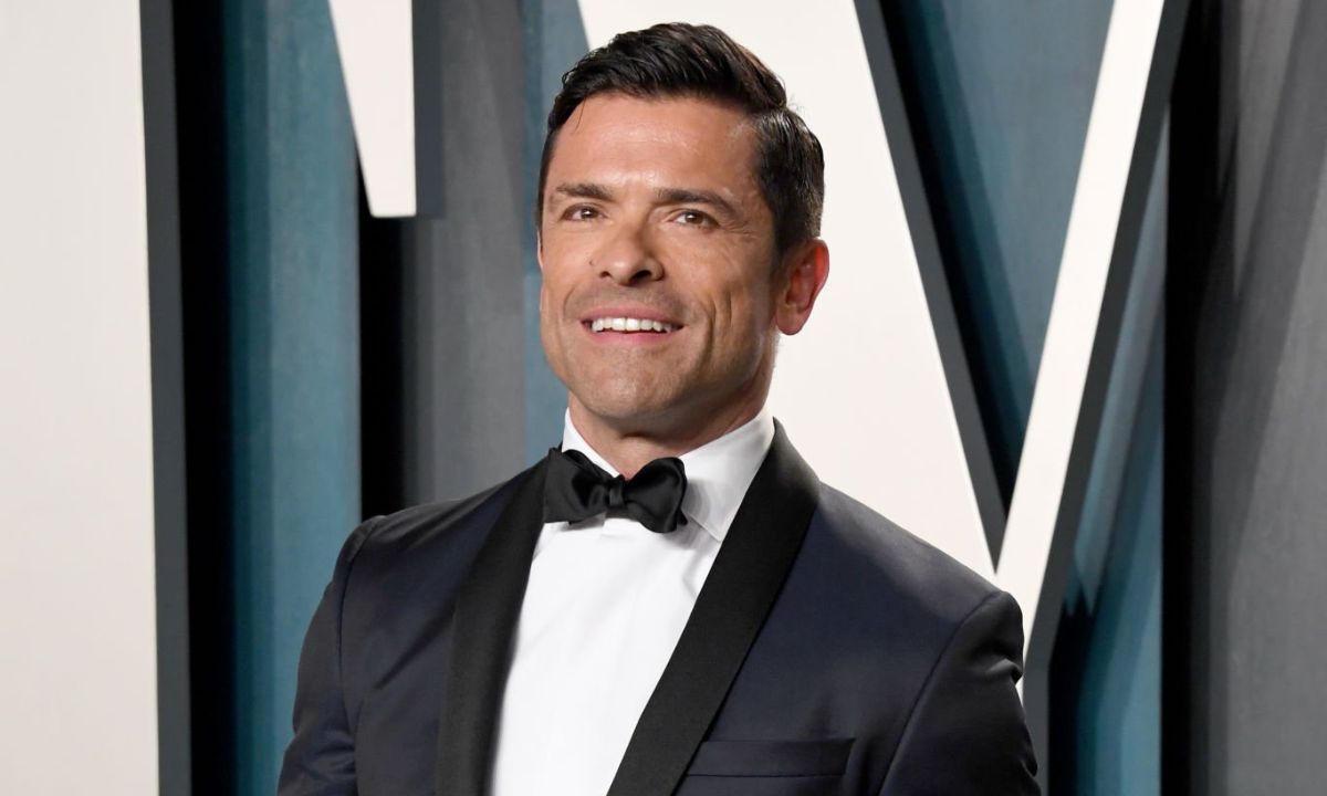 An image unveiling the Mark Consuelos's Impressive Net Worth