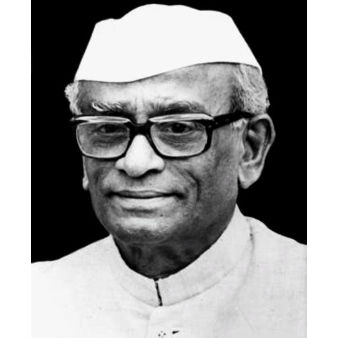 Neelam Sanjiva Reddy served as the sixth president of India from 1977 to 1982