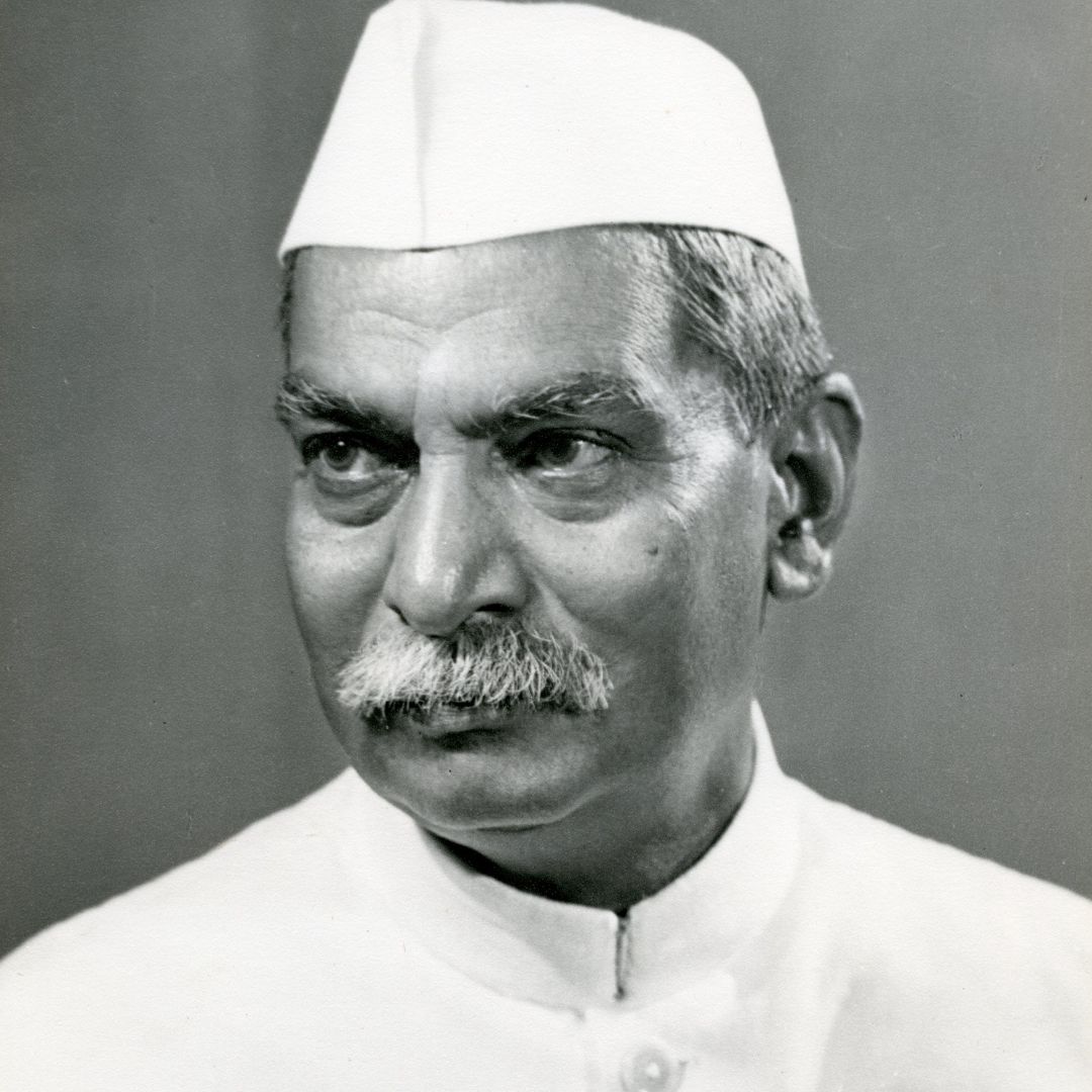 Dr. Rajendra Prasad was the first President of independent Ind
