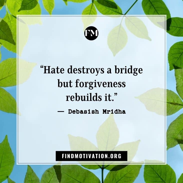 The best inspirational quotes about hate to love everyone even if they hate you or love you